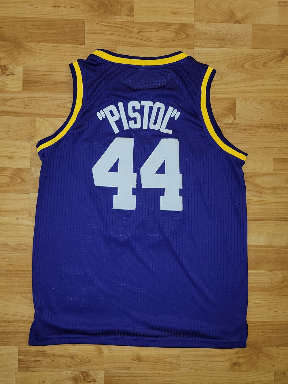 Adidas Utah Jazz "Pistol" Pete Maravich Purple HARDWOOD CLASSICS Jersey, Large